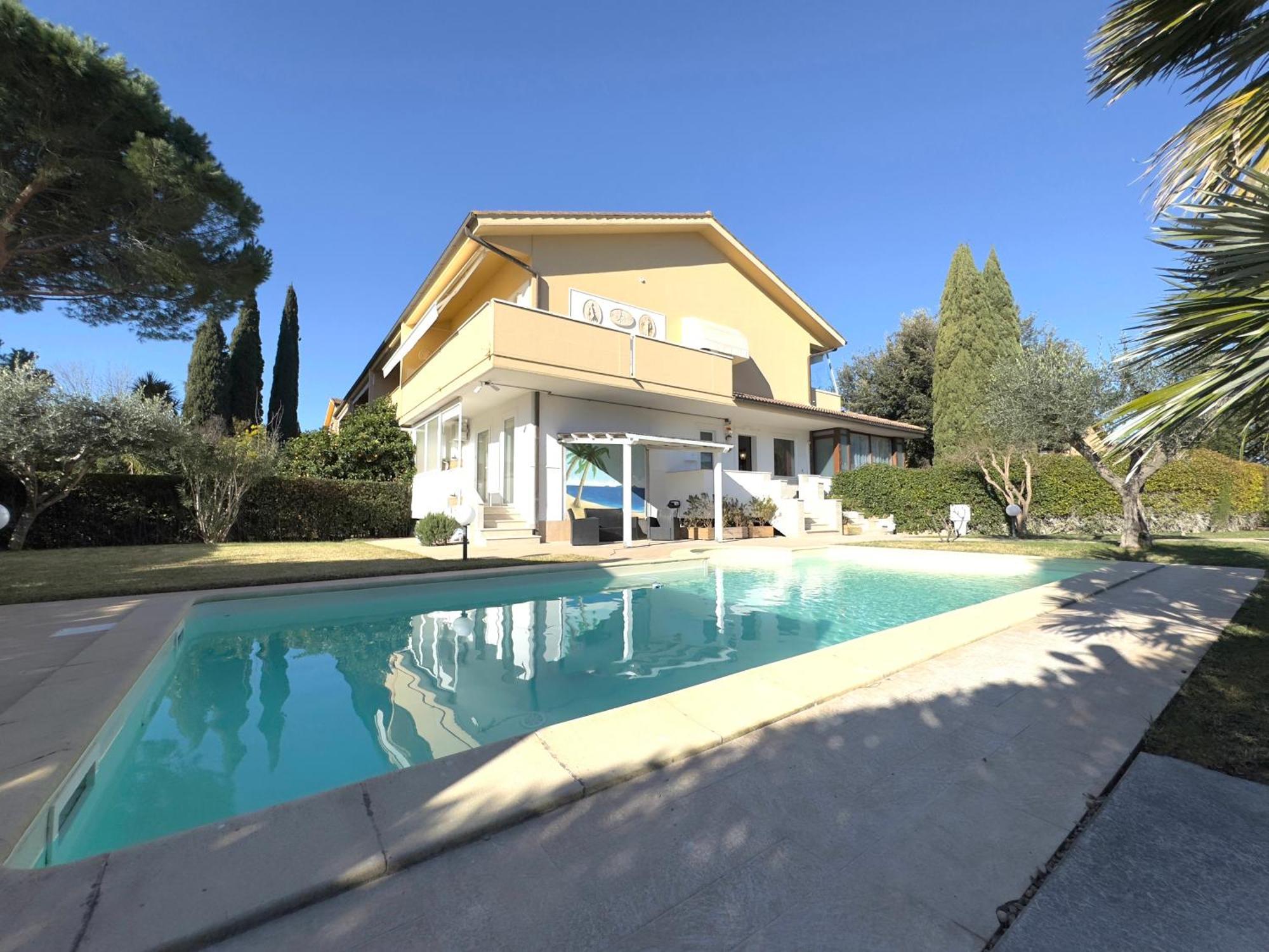Residence Il Boschetto - Villa Con Piscina Grosseto Kültér fotó